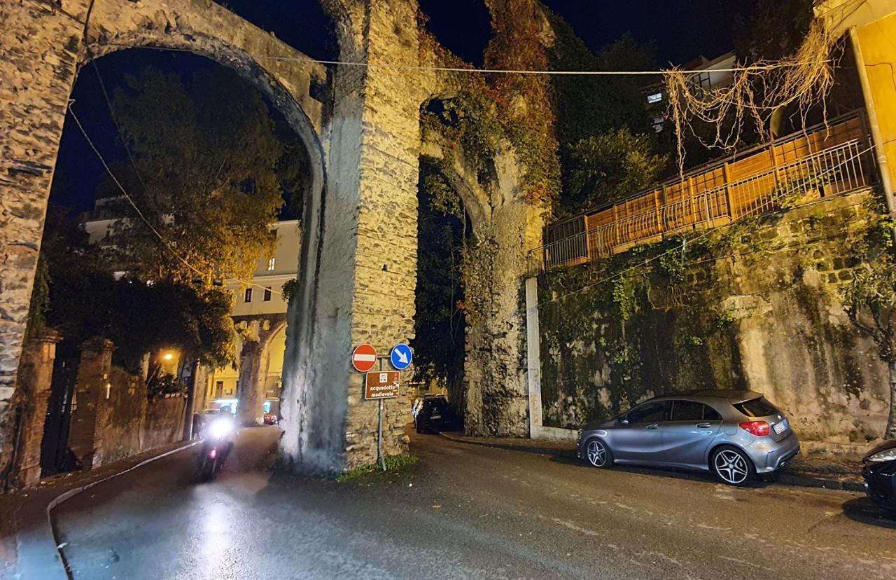 לינה וארוחת בוקר סלרנו La Casa Sugli Archi מראה חיצוני תמונה